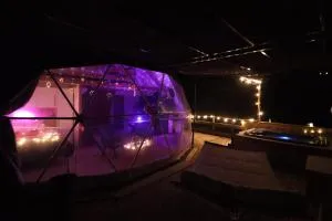 Bulle de l'Escale Coconing avec jacuzzi privatif - Fontjoncouse