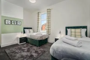 Stylish Home, Sleeps 6, Free Parking, Smart TV, Free Wi-Fi, Perfect For Groups - 雷德卡