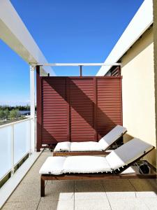 Lakeside Provence - Appartement classé 4 étoiles, Vue sur le lac, Parking sous-sol, double clim