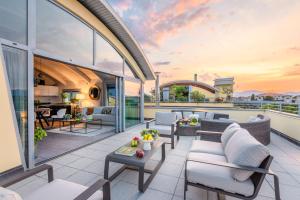 Luce Terrace Panoramic Loft with Elevator, Park in Lucca