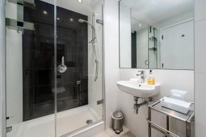 GuestReady - Modern retreat in Elephant and Castle