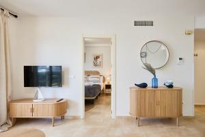 Apartment with a stunning view of Peñon de Ifach - By Welcomely