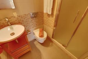 Parque Atlântico Modern Seaview Apartment with Pool and Tennis Court