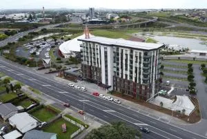 Ramada Suites by Wyndham Auckland Manukau Pacfic Centre - 曼努考市