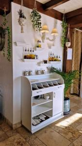 Hotels Hotel Saint Jacques : photos des chambres
