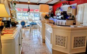 Hotels Hotel Saint Jacques : photos des chambres