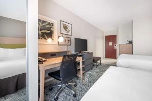 Country Inn & Suites by Radisson, Dayton South, OH