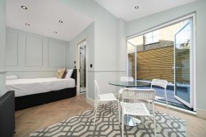 Nine Elms City Suites