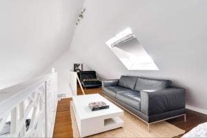 Espace moderne pouvant accueillir 3 personnes