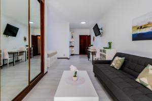 Ocean Breeze Las Canteras