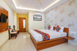 FabHotel Partha Residency - Nr Iskcon KR Puram