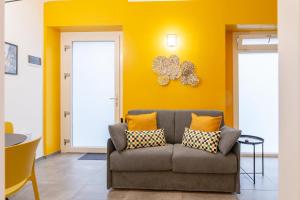 Casa Mirò by HAPPYHOSTORINO