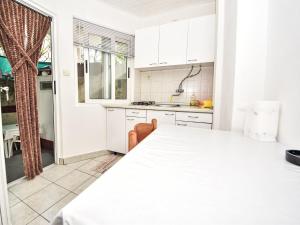 Apartment Tino-2 by Interhome 