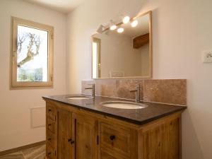 Maisons de vacances Holiday Home Le Bastidon by Interhome : photos des chambres