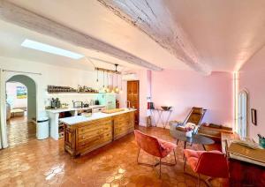 Appartements Magnifique appartement, coeur d-Uzes, clim : photos des chambres