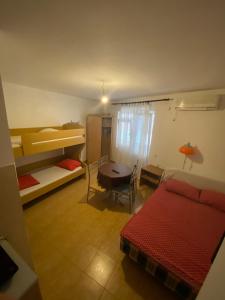Apartmani Jovanovic Canj