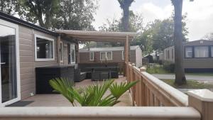 Chalet Trigano 1-6 pers- 3 slaapk- 2 badk- Berging- Inchecken al vanaf 13 uur