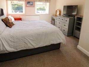 Valley View Cottage