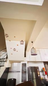 Bungalow in midst of Greenery