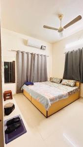 Bungalow in midst of Greenery