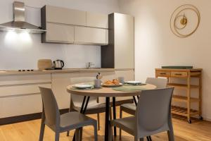 Charming Home-DuomoTv