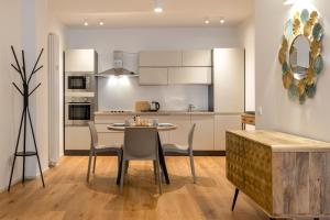 Charming Home-DuomoTv