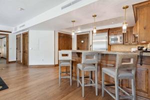 Aspen Mountain Residences, Formerly Grand Hyatt, 2 Bedroom Residence