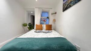 London Retreat Fulham 1BR Steps to the Tube