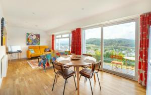 Mountain View at 5 Badgers Rake