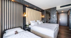 Comfort Triple Room room in PLAZA Hotel Bruchsal