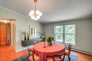 Mtn-View Retreat in Huson Valley: Great for Groups