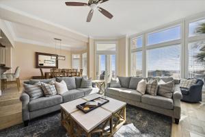 2 Collier Beach- Oceanfront, Dog Friendly , Private Pool, FREE Activities