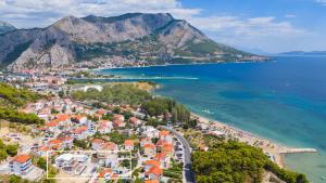Holiday Resort Almissum - Luxury 11-bedroom villa 