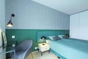 Green apartment strict center