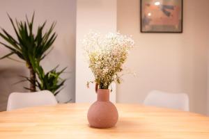 Atuaire Home Plaza de España en el centro histórico de Burgos