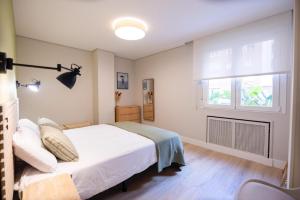 Atuaire Home Plaza de España en el centro histórico de Burgos