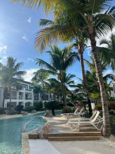 A private cozy-beach apartment in Dominicus