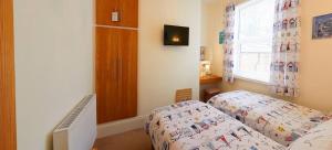 Apartment 17, The Moorings - Stunning sea views