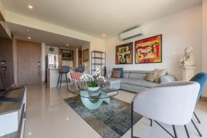 Frente al Mar, con playa y 4 piscinas en Cartagena