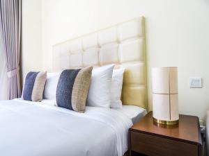 EasyGo -Stylish STU With pool view Linkin park Arjan- 17