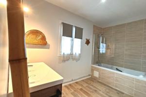 Maisons de vacances Gite du petit ruisseau 6,5km du zoo : photos des chambres