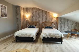 Maisons de vacances Gite du petit ruisseau 6,5km du zoo : Maison 5 Chambres