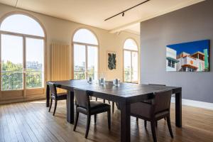 Luxury 4 Bedroom Eiffel Tower View