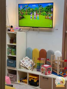 Yuli Hennessy Crib & Staycation near SM Fairview