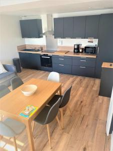 Maisons de vacances Le Jardin d'Ana et La Maison d'Elena 15km du Zoo : photos des chambres