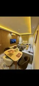 Super appartement proche de l aéroport - Hbl Hmid