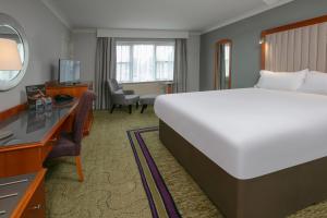 Classic Double Room room in The Park Royal - QHotels
