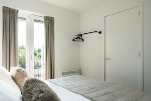 Newly Renovated XL home city center