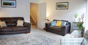 Fermain Apartment - Spacious cosy duplex apartment - Sleeps 5