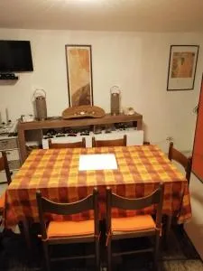 Luni Casa dolce Casa posto accogliente tranquillo - Nicola